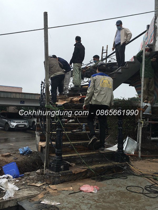 Mẫu cầu thang sắt nghệ thuật đẹp 12 Mẫu cầu thang sắt nghệ thuật đẹp 12