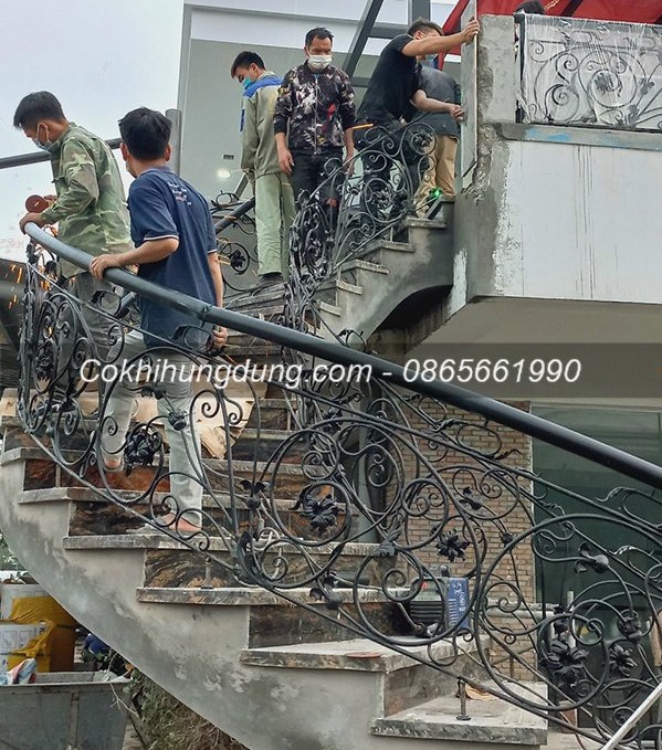 mẫu cầu thang sắt nghệ thuật đẹp 29