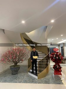 mẫu cầu thang xoắn ốc đẹp 9