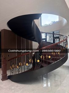 mẫu cầu thang xoắn ốc đẹp